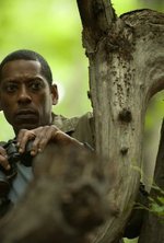 Watch Enemies Closer online free.